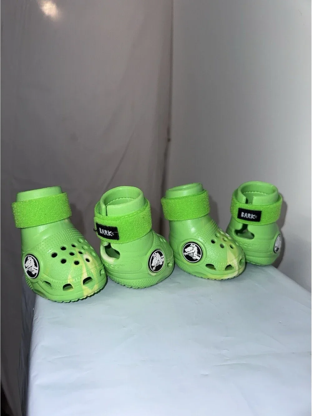 BARKBOX Crocs Limited Edition Dog / Animal Booties Slime Green Size Medium NEW